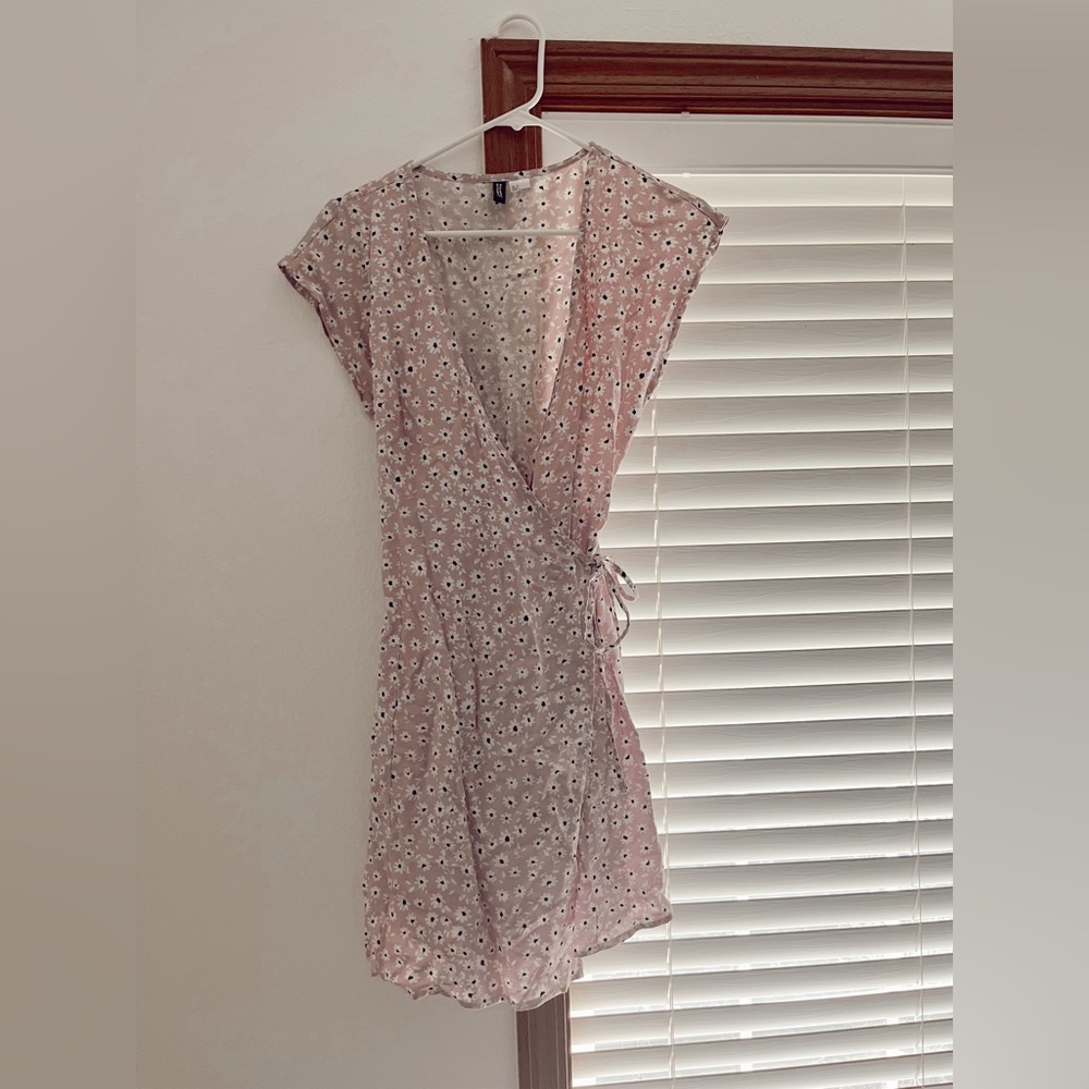 Lilac Floral mini dress!💜